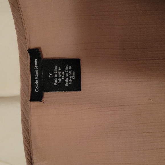 Calvin Klien tunic - Picture 3 of 3